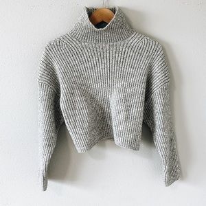 H&M Gray Turtleneck Cropped Chunky Cozy Sweater Large
